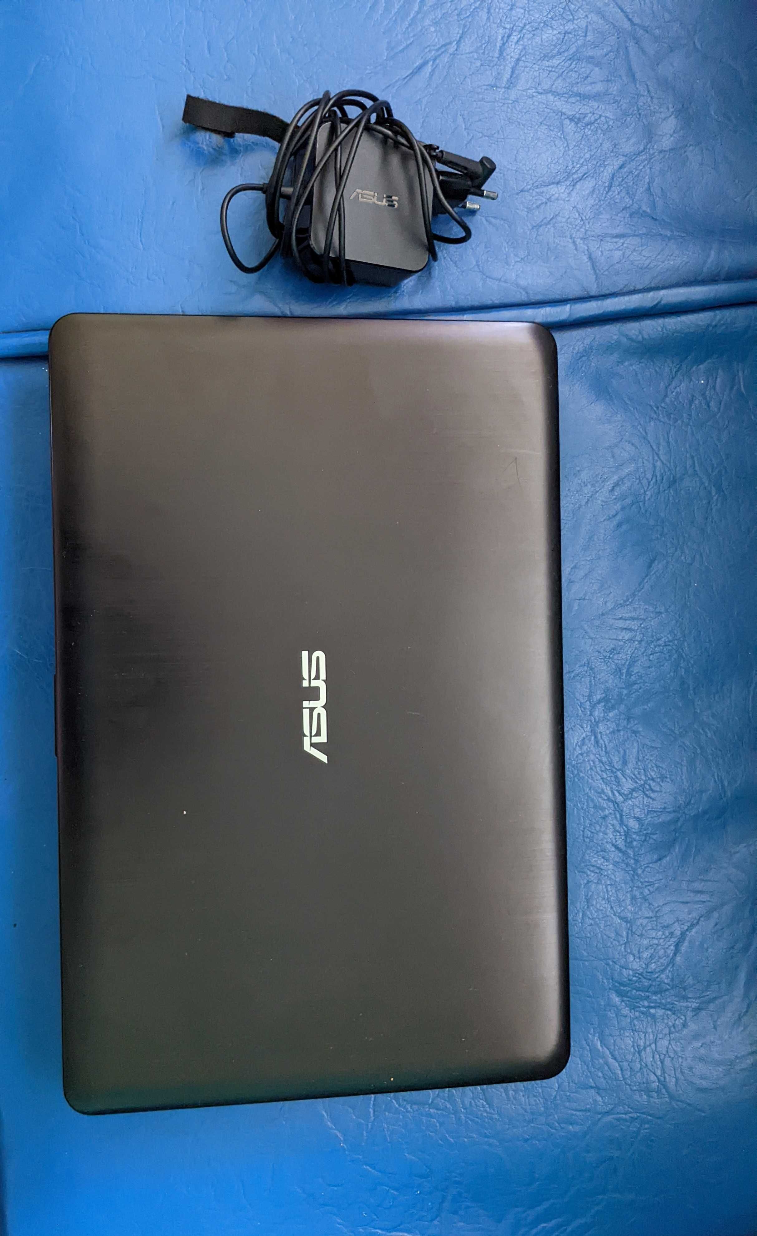 LAPTOP de vanzare ASUS X541UV