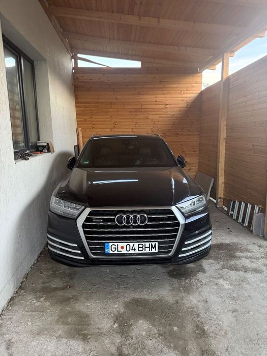 Audi Q7 Audi Q7 3.0 Sline Quattro S line full