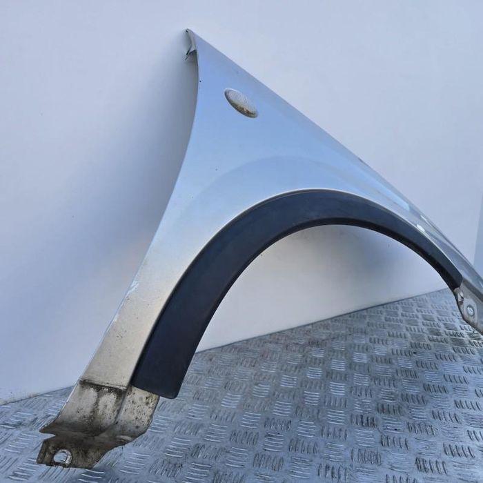 Aripa fata dreapta Opel Corsa C