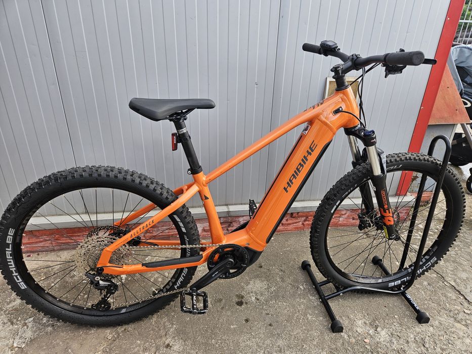Продавам електрически велосипед Hibike 27.5 All Track