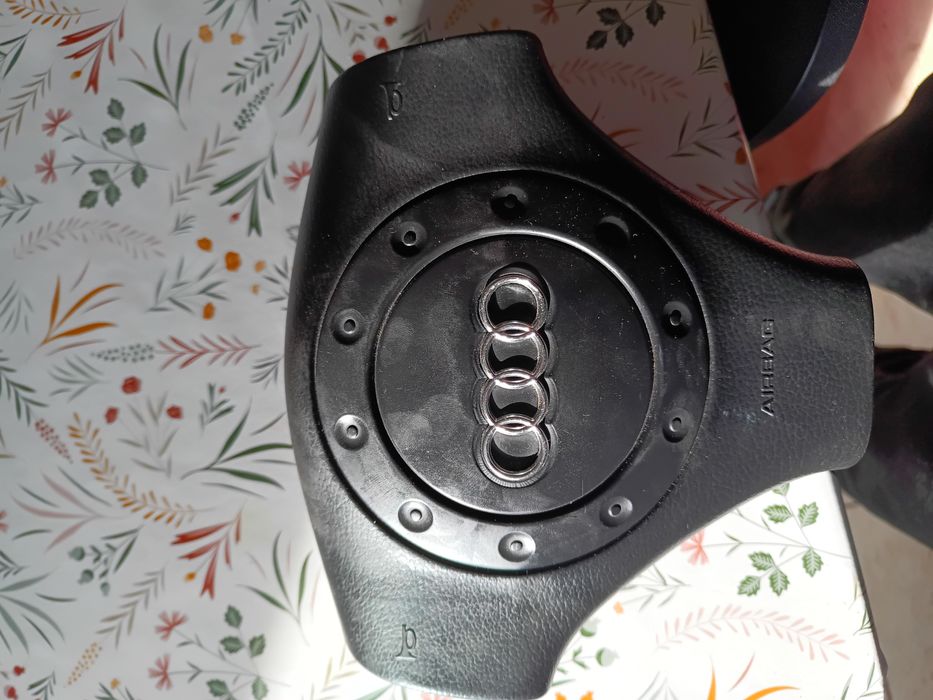 Volan audi A4 b5 cu comenzi