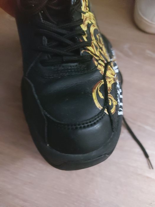 Adidasi negri Versace jeans couture