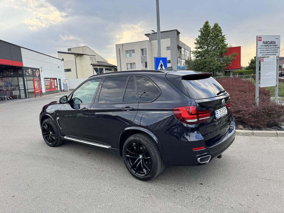 Vand Bmw X5M Fabrica Unic Propietar Stare perfecta TVA Deductibil