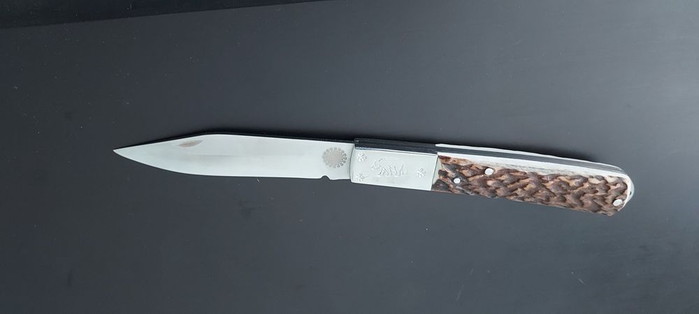 Briceag ascutit bine/cutit/brisca ascutita