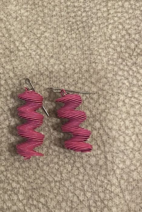 Продам сережки в отличном состоянии