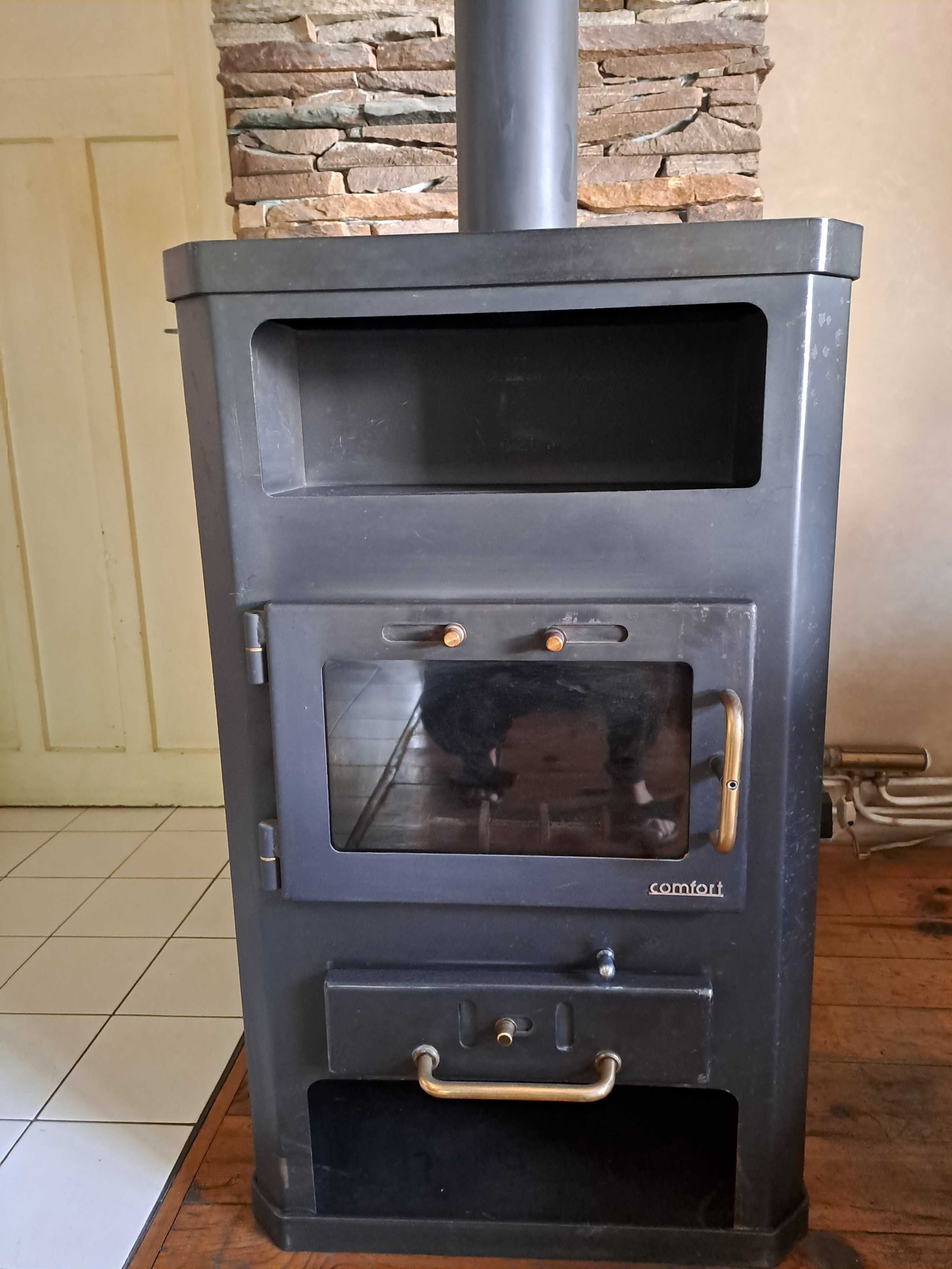 Продавам камина Comfort, 7 кв.