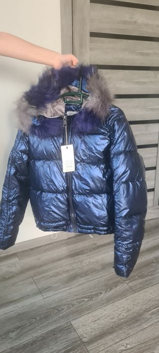 Продам куртку зимнюю