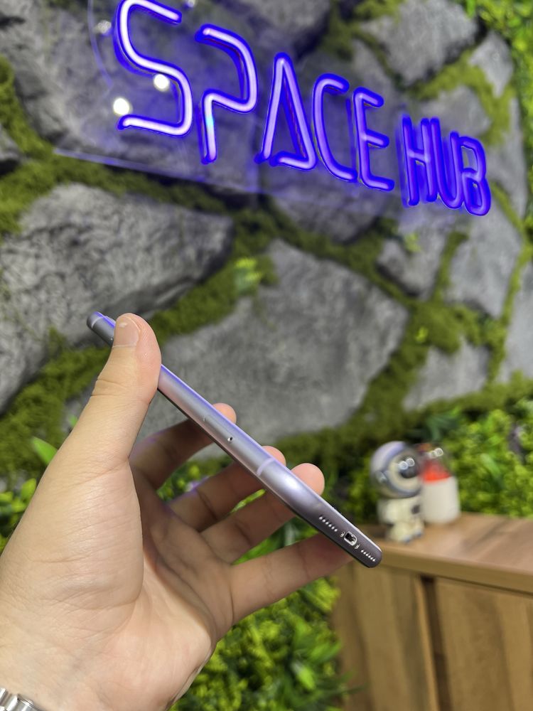 IPhone 11 Purple 64 Gb