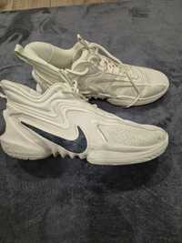 Мъжки баскетболни обувки Nike Cosmic Unity 2