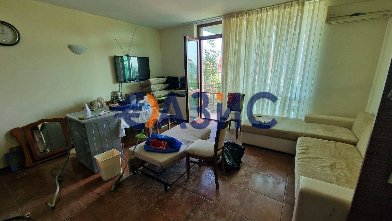 Продава се Двустаен апартамент в с. Кошарица, Област Бургас - 61 кв.м за 673 €/кв.м - Снимка #3