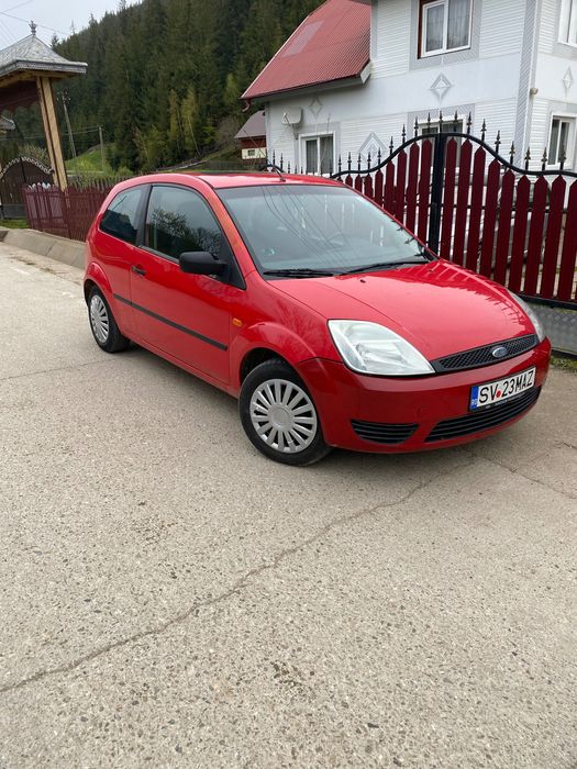 Vând Ford Fiesta 1.3 Benzină