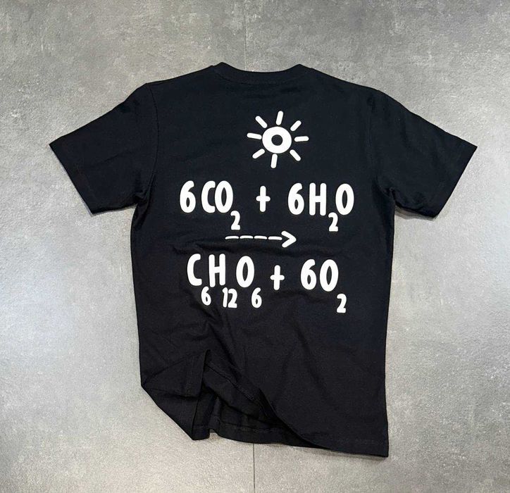 Мъжка тениска Gucci в черно и в бяло