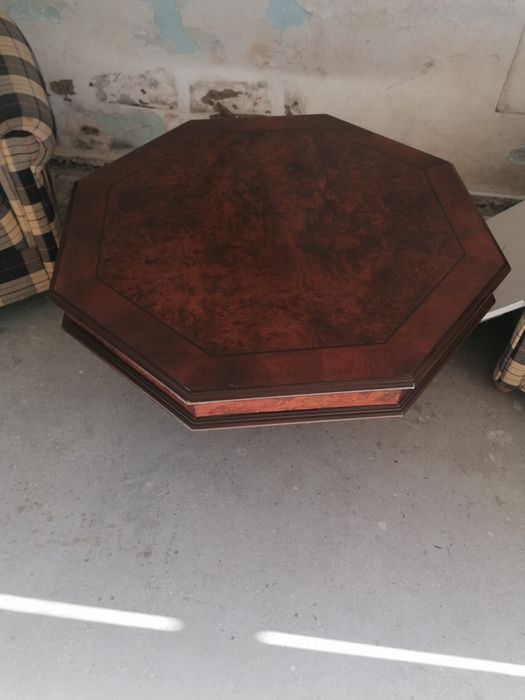 Masa intarsie octogonala