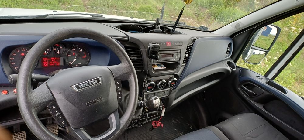 Iveco Daily  3.5T 35C18 Lift 750Kg