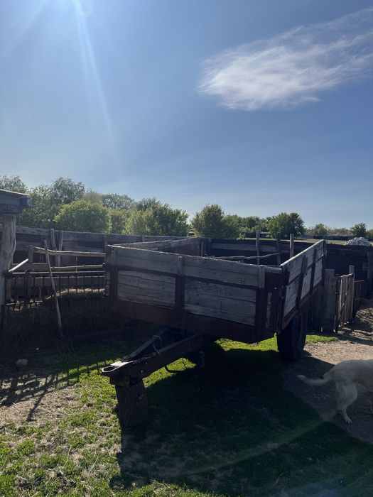 Продам прицеп на трактор (самосвал)