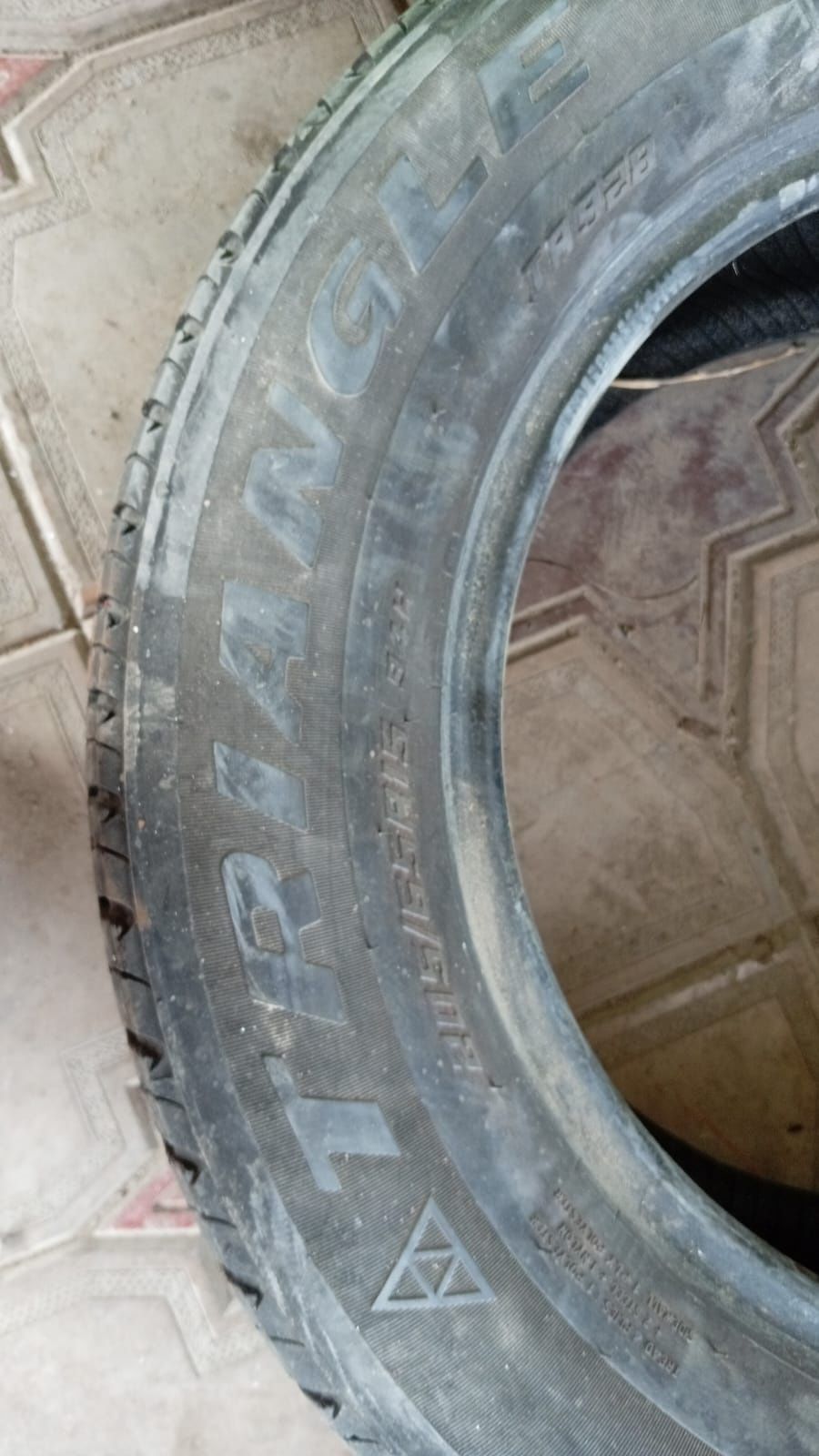 Продам шина летний Roadstone Triangle 
Triangle