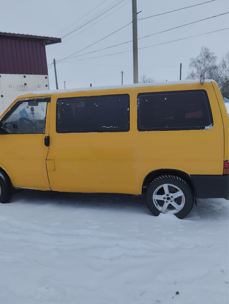 Продам Volkswagen Transporter