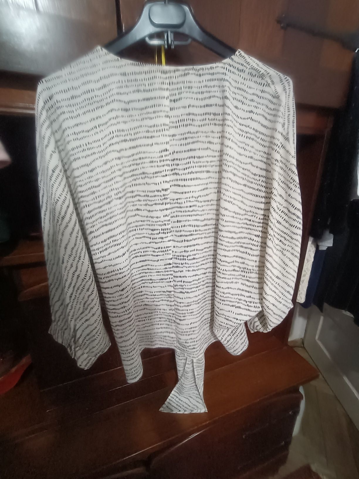 Bluza eleganta M-L lejera, eleganta
