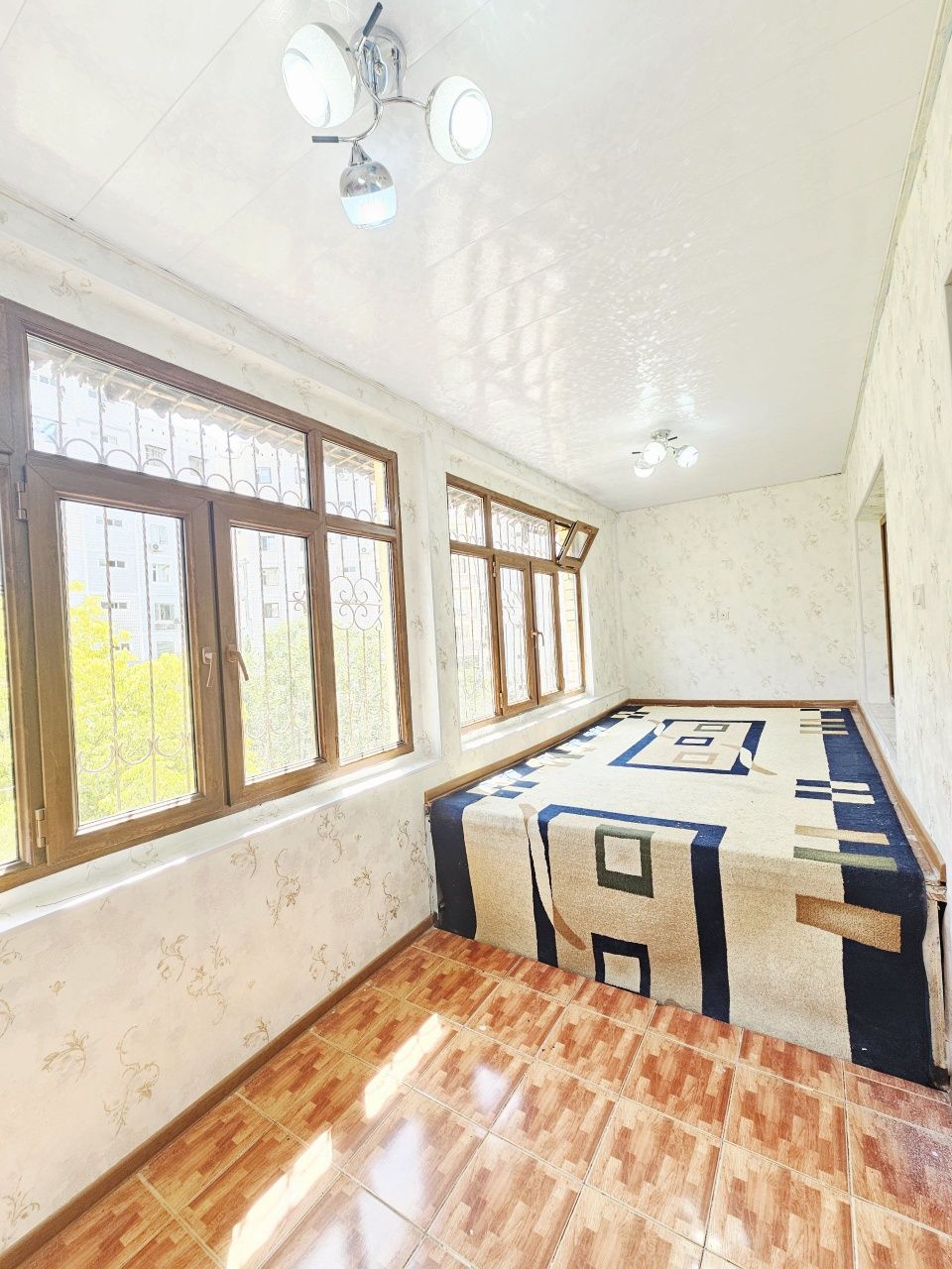 Сергели 5 метро 200 метр 3⁴/4/9 балкон 2×6 75 м² Ипотекага хам сотилад