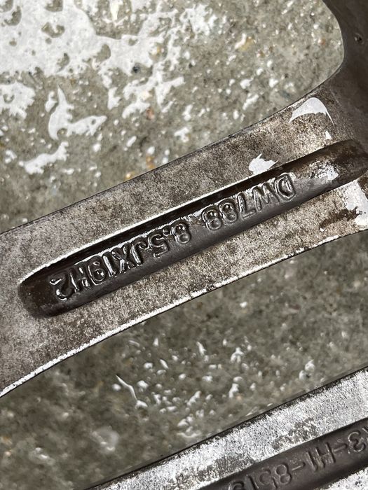 Джанти R3 19’ с всесезонни гуми tracmax 235/35/19 ET 45, 8.5Jx19 5x112