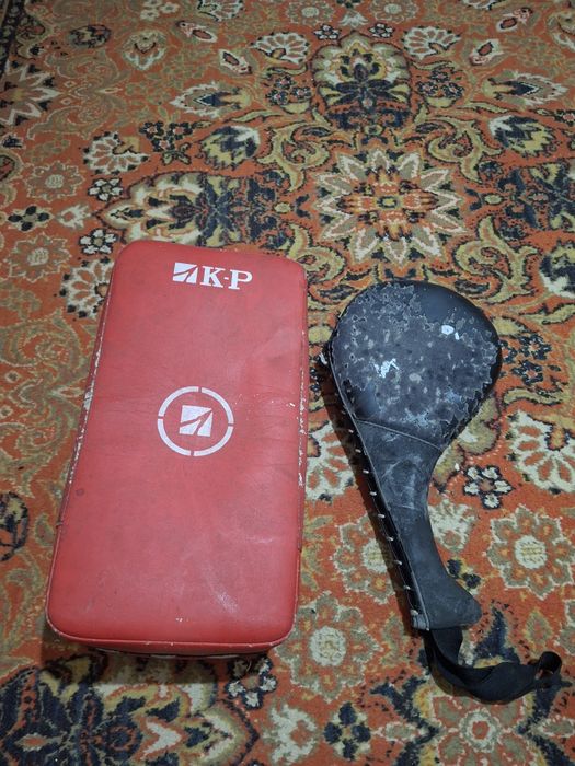 Лапа және кик-пэд айырбастаймын/меняю