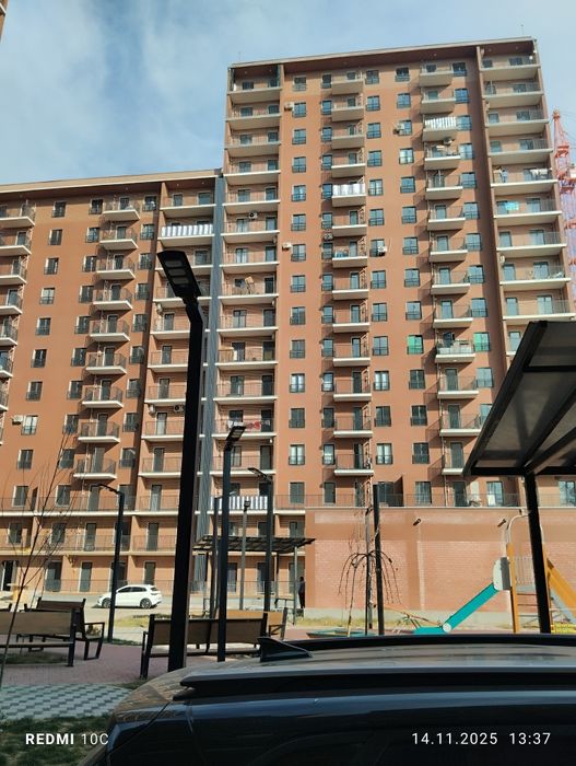 Yangi ta'mirlangan shinam 1-xonali kvartira ijaraga beriladi