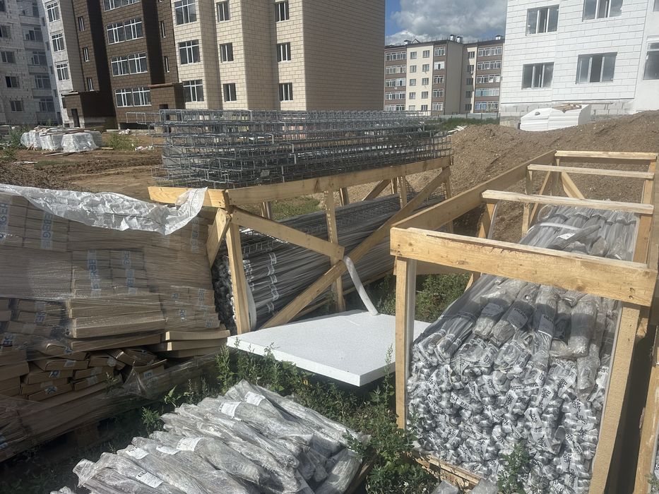 Продам кровельные Снегозадержания и Ограждения Коричневый цвет