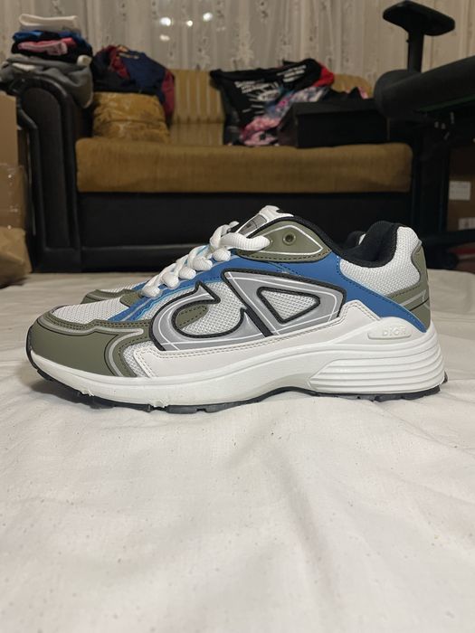 Dior B30 Beige Olive