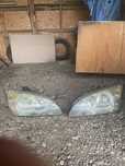 Vand faruri ford focus 2