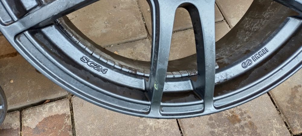 4 bucăți Jante aliaj .