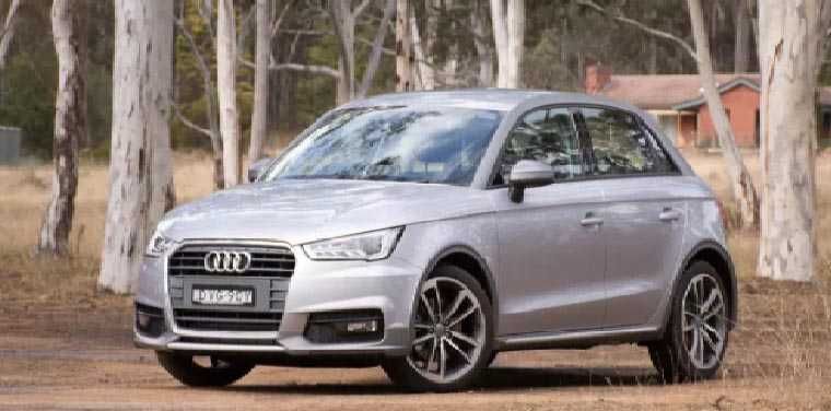 sticla stanga geam far audi a1 2022