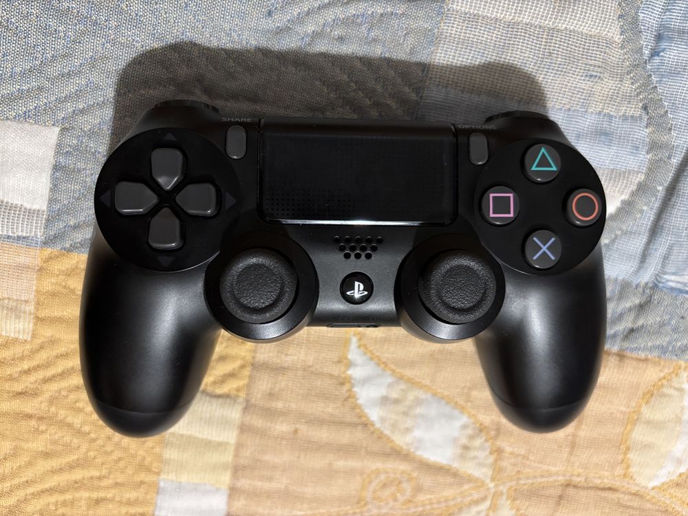 Playstation 4 slim 500 gb/ PS4