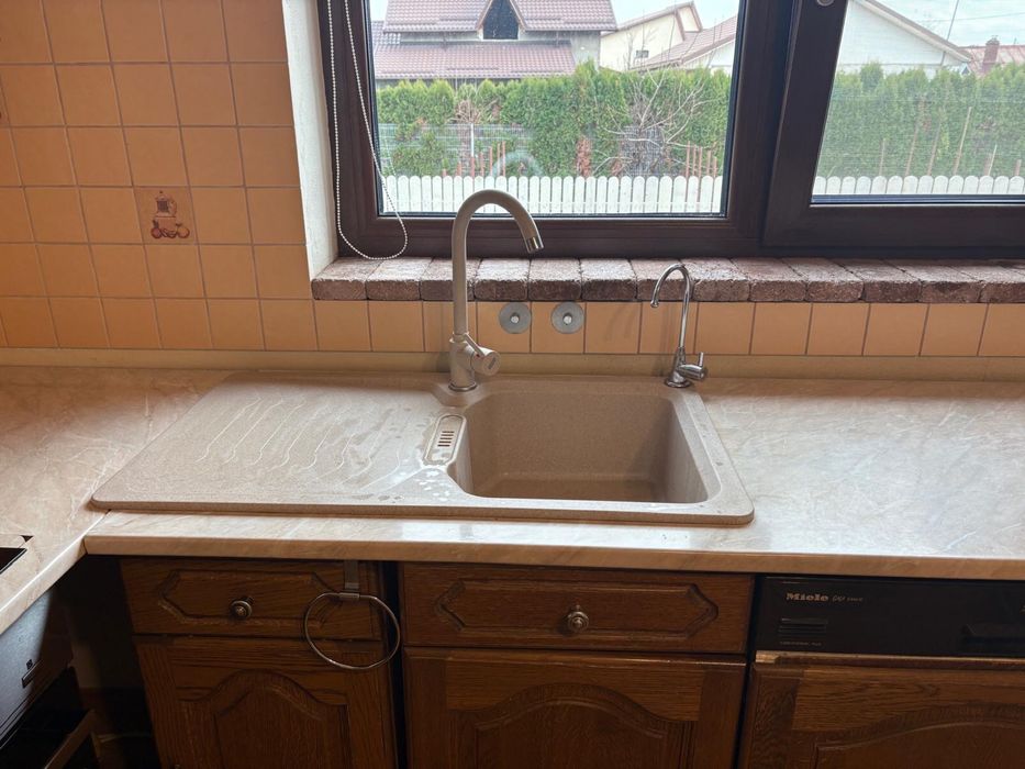 Vand bucatarie lemn stejar cu ghiuveta franke si baterie