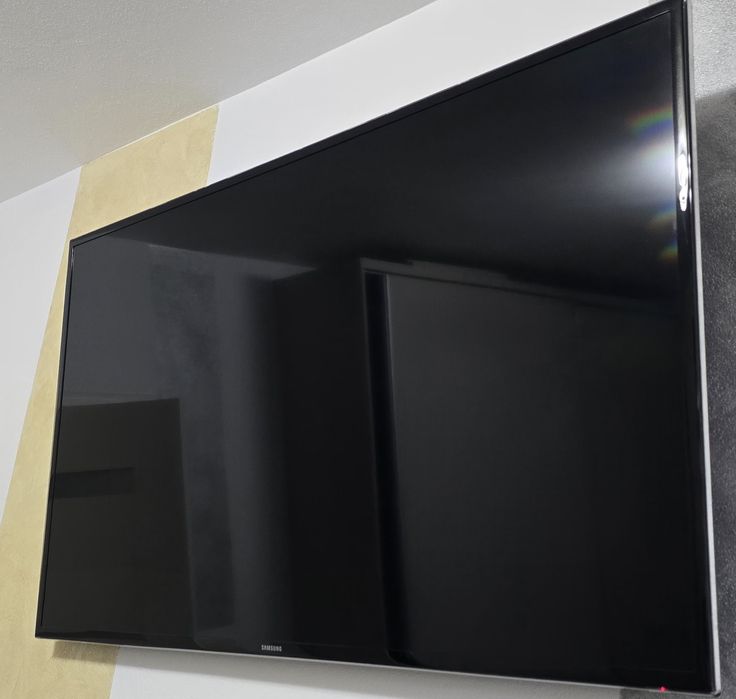 Televizor smart 140
