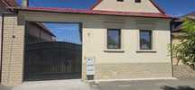 Casa cu 3200mp teren si anexe