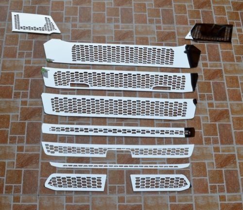 Комплект декорация предна решетка (с халоген) за Скания SCANIA S 2016+