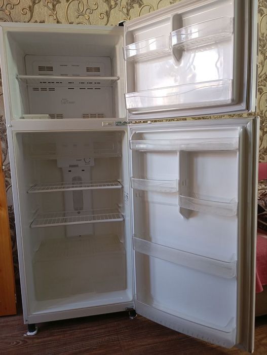 Холодильник в отличном состоянии