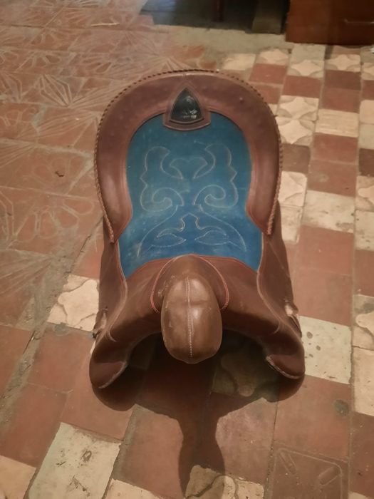 Егар сатылады бір жыл салынған жаңа үшеуі де