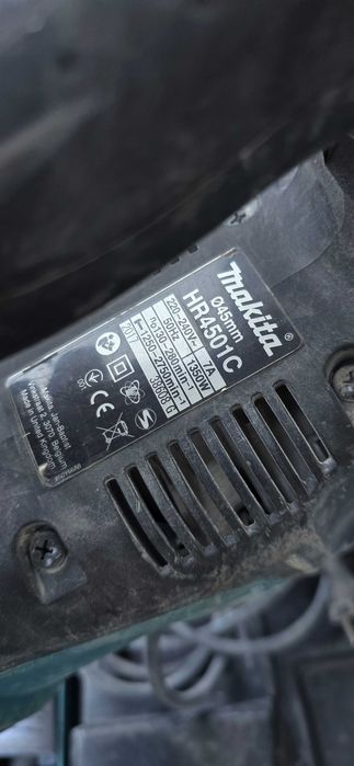 Перфоратор makita