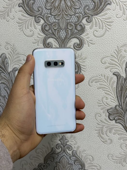 Samsung s10e ideal