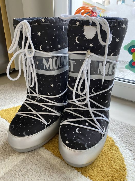 Ботуши Moon Boot