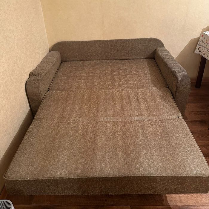 Продам диван раскладной йййййййййййййй