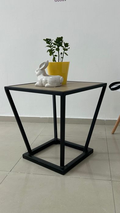 Журнальный стол лофт стиле