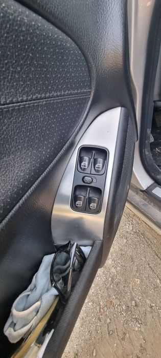 Vand Mercedes c220 diesel an 2004. Detalii doar pe mesaj whatsapp