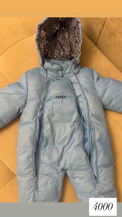 продам детские вещи