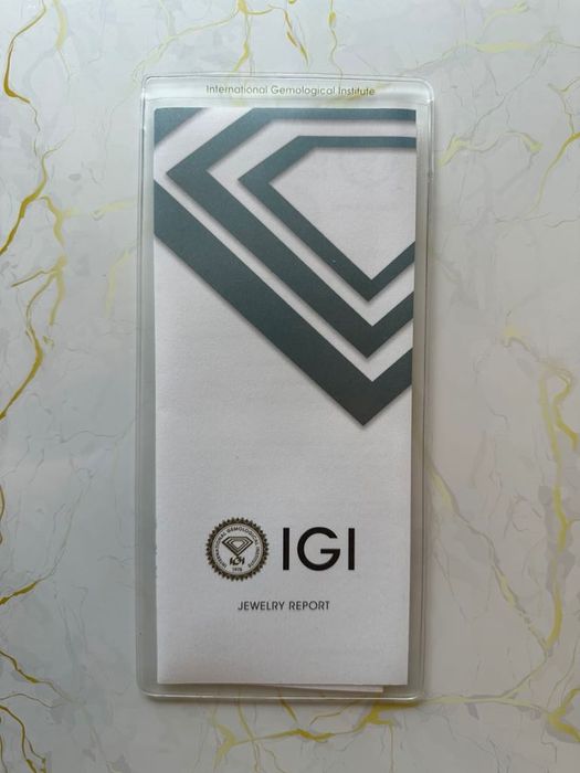 Pandantiv aur galben 18K cu 7 diamante naturale | Certificat IGI