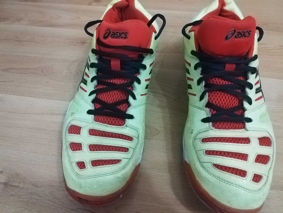 Мъжки маратонки 47 номер