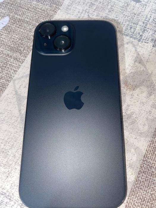 Айфон 15       .