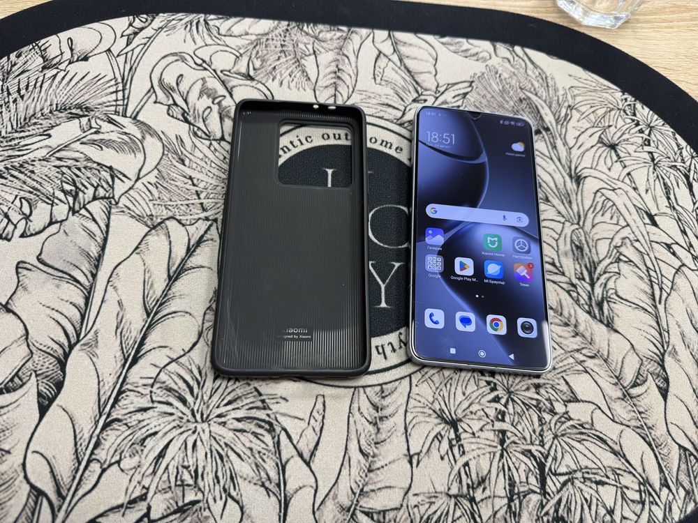 Xiaomi 14T Pro 12+6/512gb - отличен