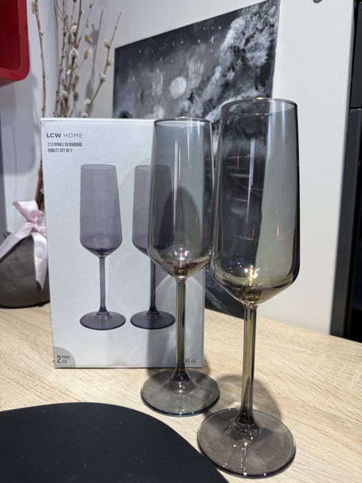 Новые бокалы для шампанского/коктелей/мартини